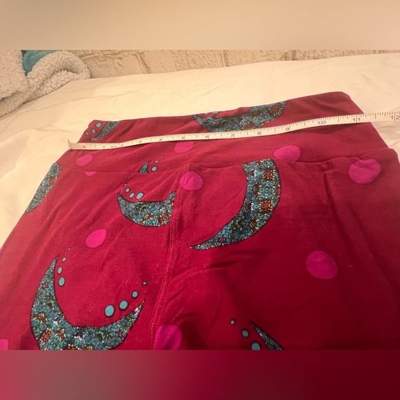 Lularoe One Size Leggings moon pink and blue - Picture 4 of 6